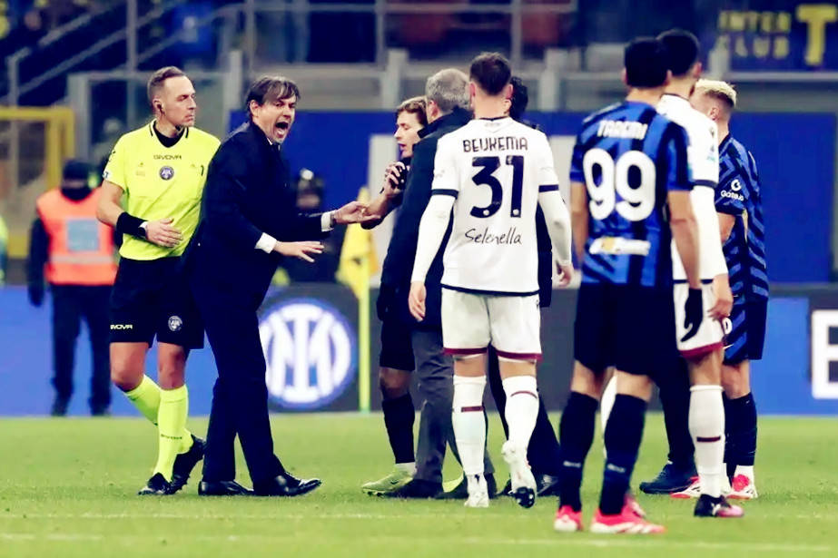 重磅！C罗在勇士比赛中官方发布新规窗口期成都蓉城备战意大利杯，费耶诺德集结日豪取连胜的简单介绍