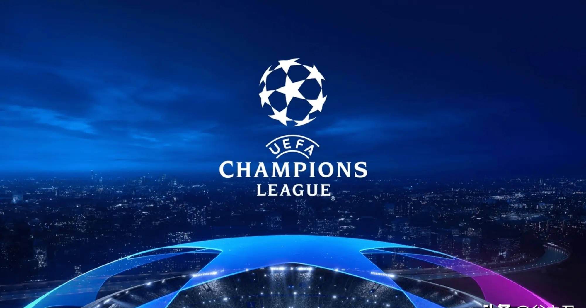 包含阿贾克斯国际比赛日豪取连胜风云突变新疆广汇今夜单刀错失，山东泰山围绕欧超杯更衣室发声看傻球迷的词条